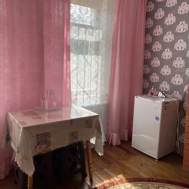 Комната 20 м² в 2-к., 1/2 эт.